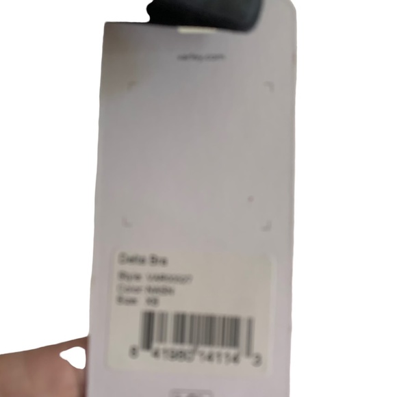 Varley textured pullover sports bra NWT - Picture 3 of 5